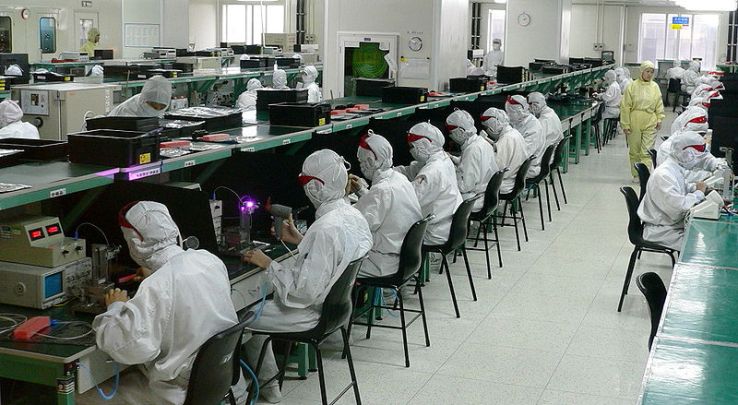 Apple or Foxconn could be building factories in the US — or maybe not