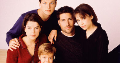 Party Of Five: Revisiting A '90s Teen Favorite