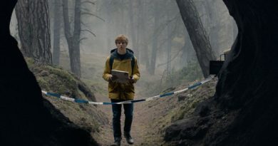 Dark Review: A Chilling Supernatural Thriller on Netflix