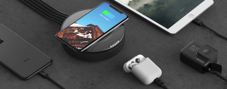 Nomad’s new wireless charging hub is a traveler’s best friend