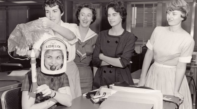 American Women Dream of Spaceflight in Mercury 13 Trailer