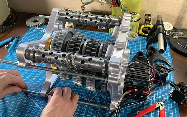 3D Printed Working Model of an F1 Gearbox