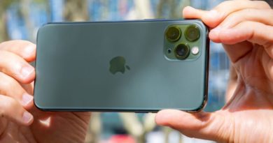 iPhone 11 users are being taunted by green screen tint