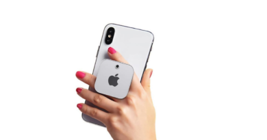 iPhone 12 video turns Apple's new phone into a killer accessory